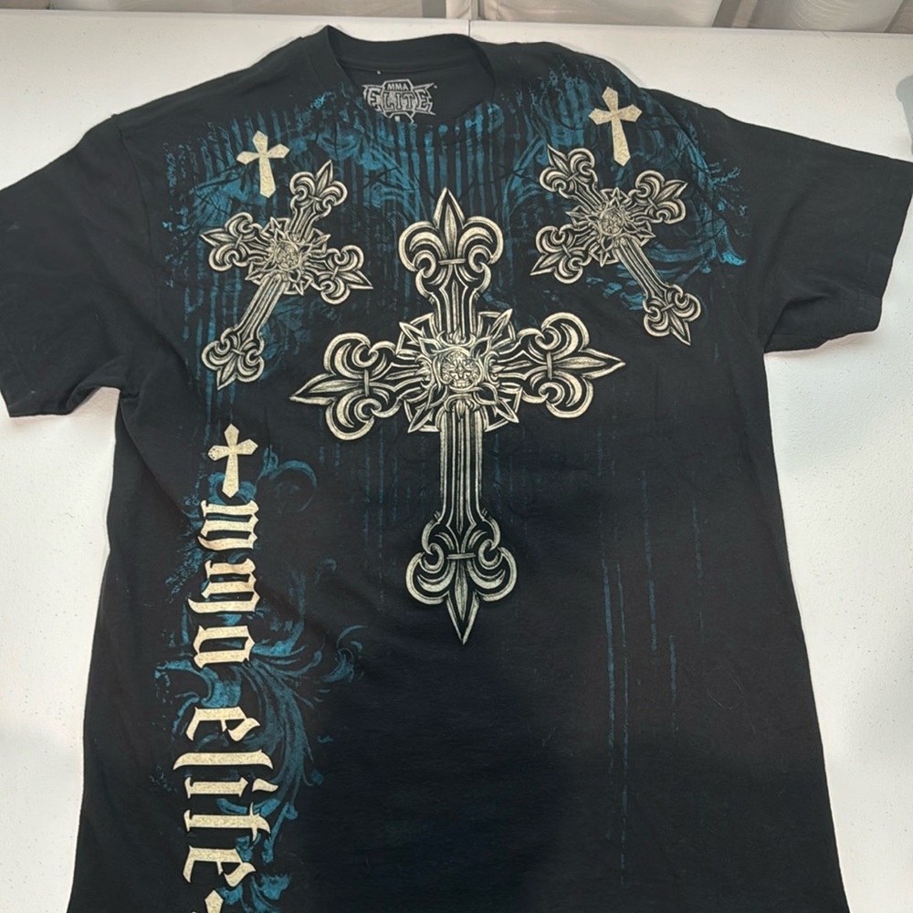 Men’s large MMA Elite tshirt